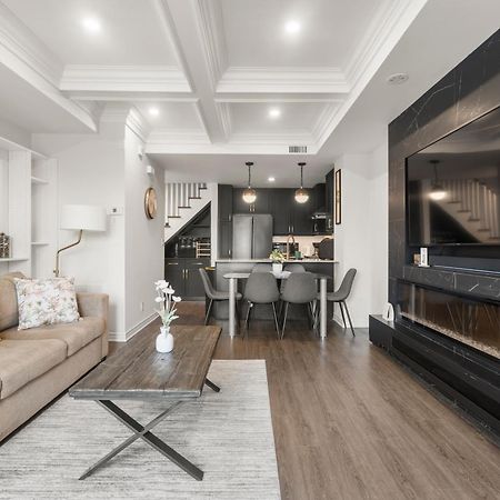 Globalstay Luxury Townhouse Minutes Away From Waterfront Toronto Bagian luar foto