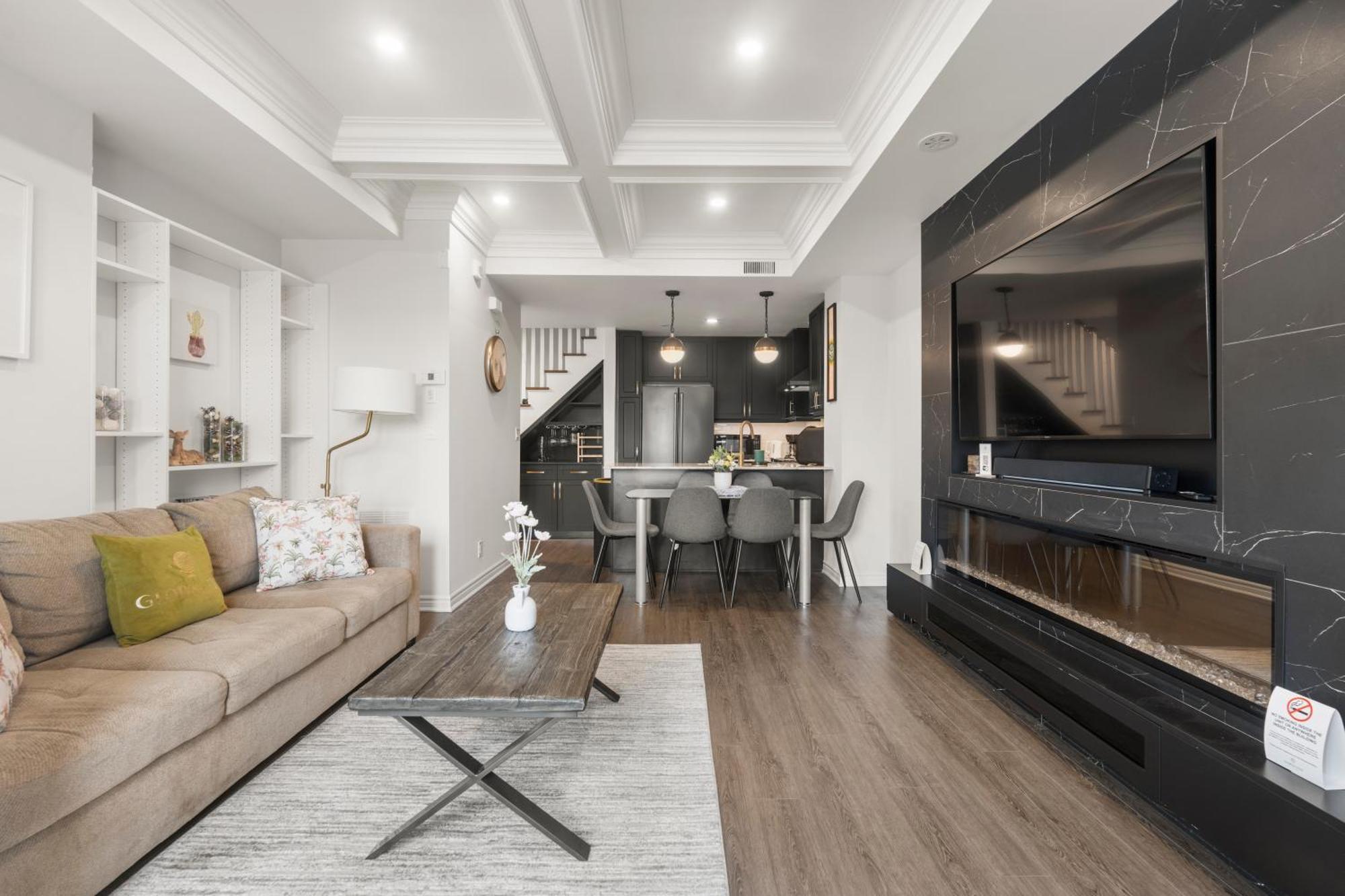Globalstay Luxury Townhouse Minutes Away From Waterfront Toronto Bagian luar foto